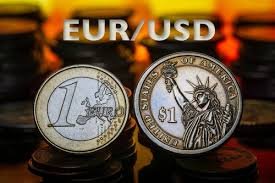 EUR/USD Price Forecast: Struggles Near 1.0500 Post-ECB Rate Cut